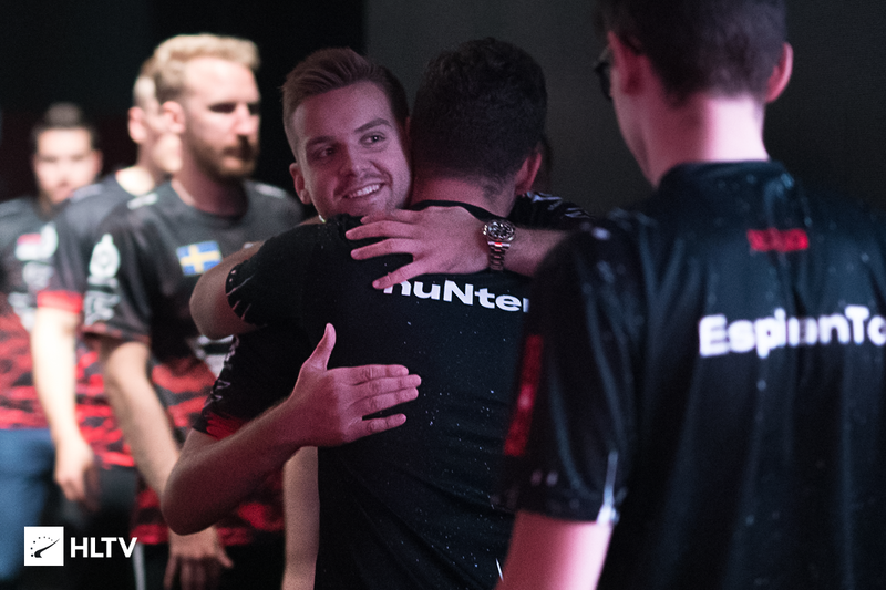 篮板保护到 篮板保护到